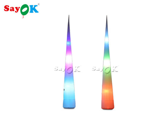 Decoración de iluminación inflada colorida LED Cone con soplador para publicidad